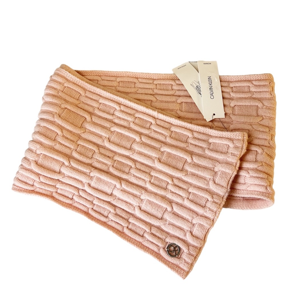NWT Calvin Klein loop infinity pink knit scarf/wrap